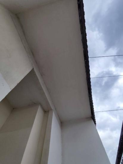 ул. Пушкинская, д. 1/2 — оштукатурили и покрасили фасад