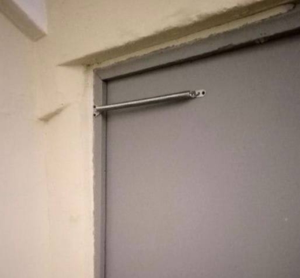 ул. Рабочая, д. 3 — установили доводчик